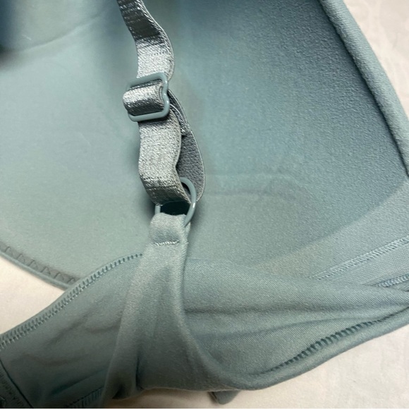 Wacoal 34DD How Perfect Wire Free T-Shirt Bra Soft Cup Wireless Baby Blue Pastel - Picture 2 of 9